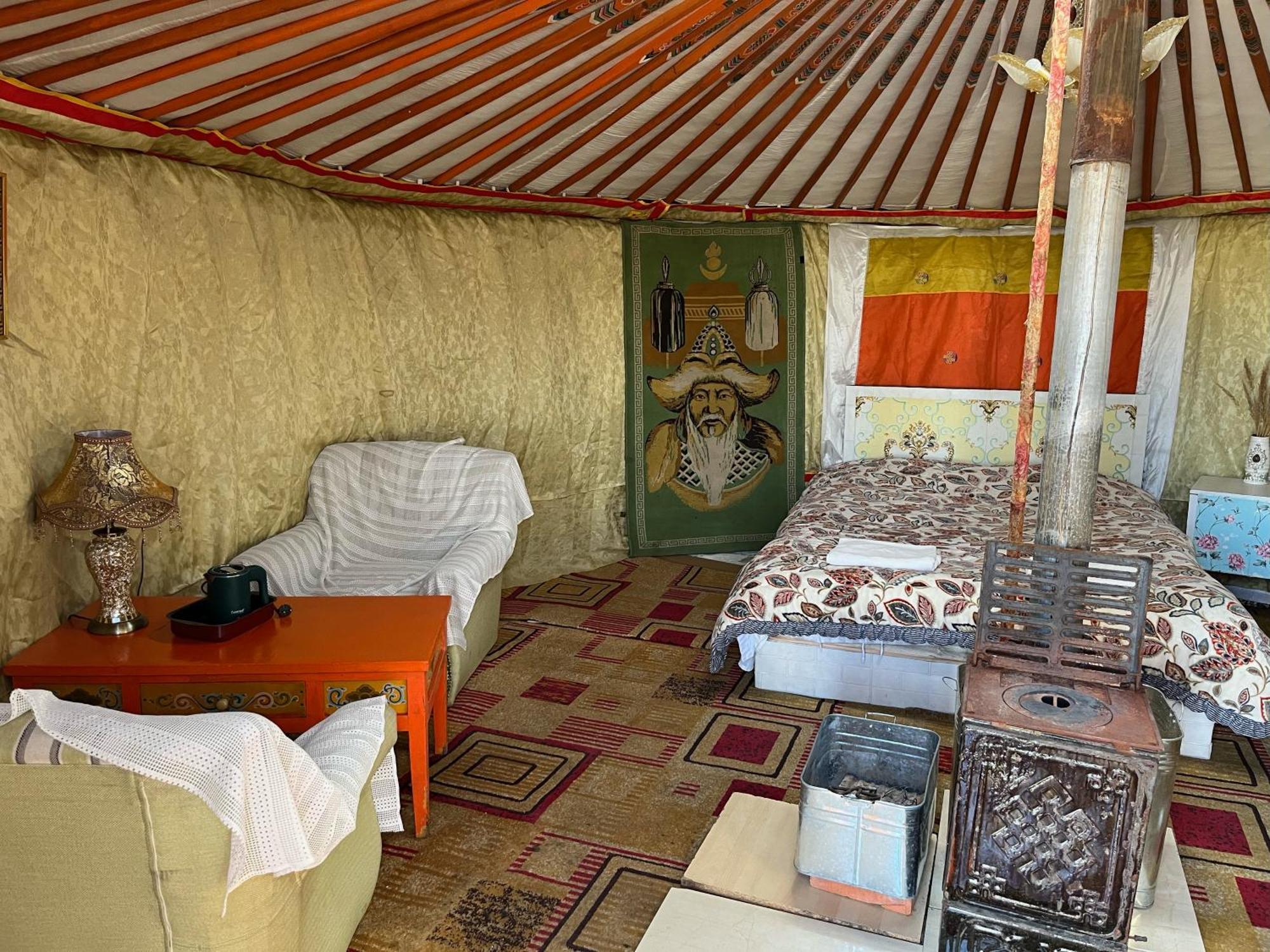 Gana'S Guest House And Tours Ułan Bator Zewnętrze zdjęcie